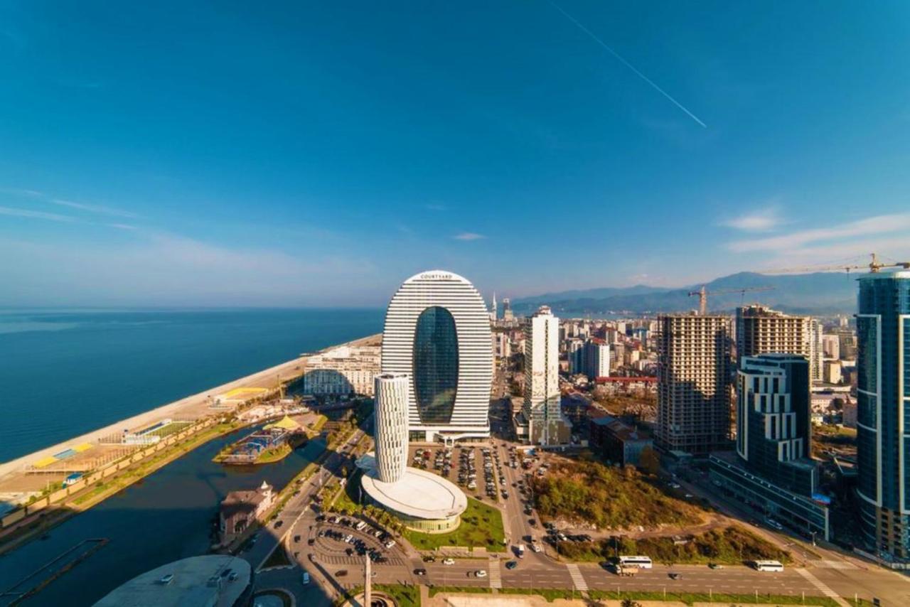 Batumi Luxury Resort & Sea View Aparthotel Esterno foto