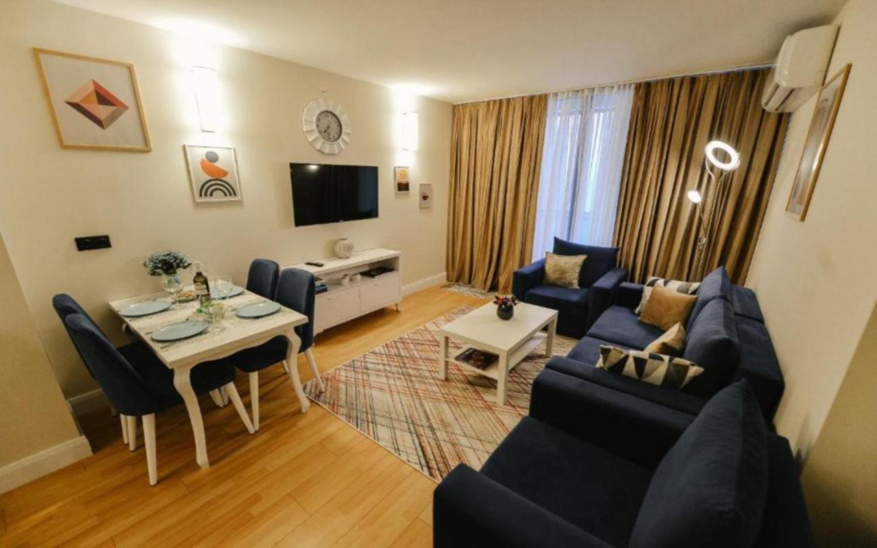 Batumi Luxury Resort & Sea View Aparthotel Esterno foto