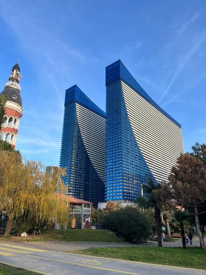 Batumi Luxury Resort & Sea View Aparthotel Esterno foto
