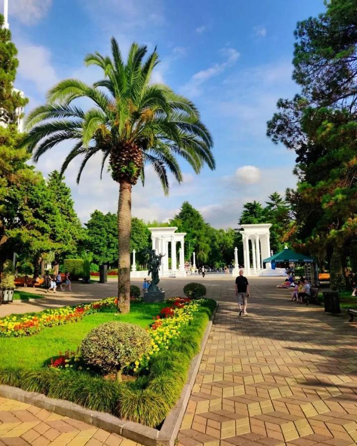 Batumi Luxury Resort & Sea View Aparthotel Esterno foto